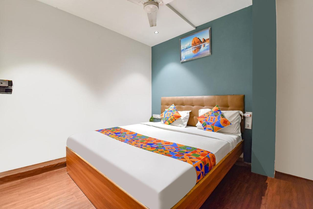 Fabhotel Nidhivan, Udhna Junction Σουράτ Εξωτερικό φωτογραφία