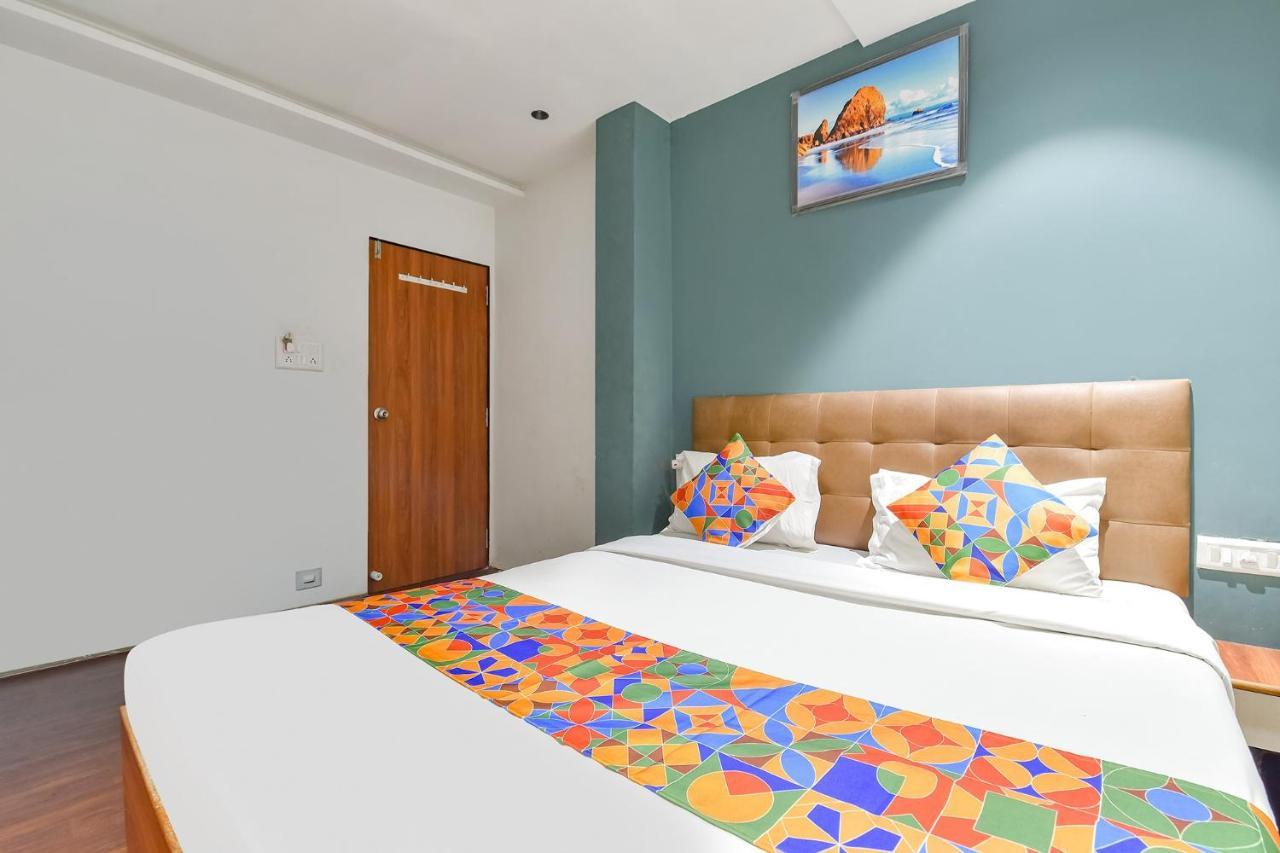 Fabhotel Nidhivan, Udhna Junction Σουράτ Εξωτερικό φωτογραφία
